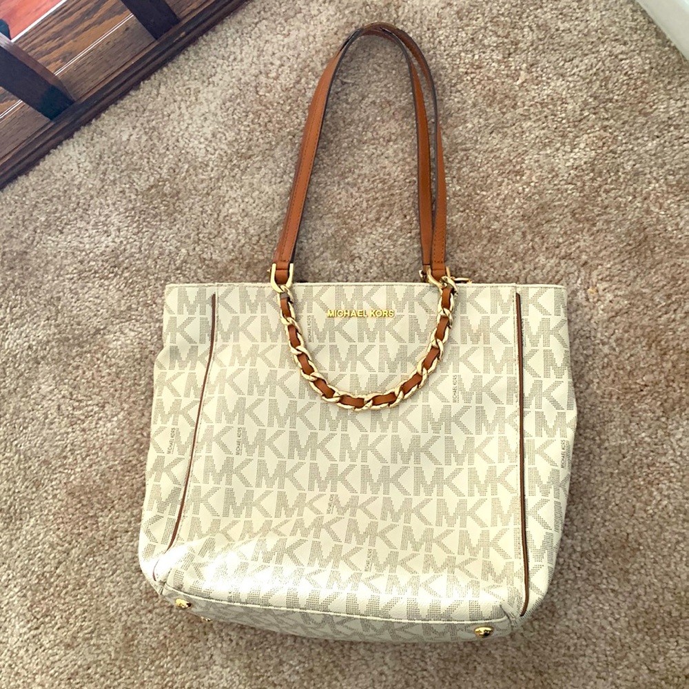 Michael Kors Tan purse